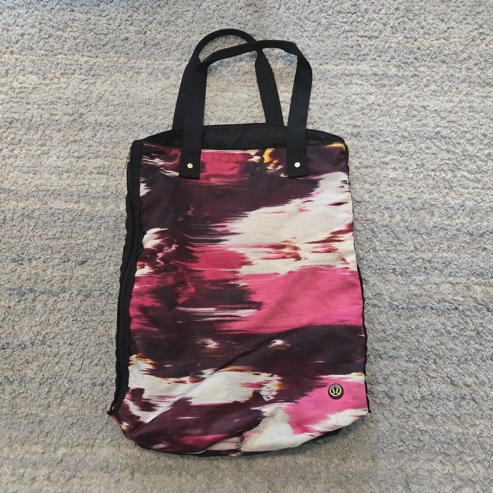 LULULEMON Multicolor Bring It Om Tote Bag